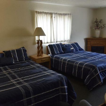 Golden Hills Motel Mount Carmel Junction Bagian luar foto